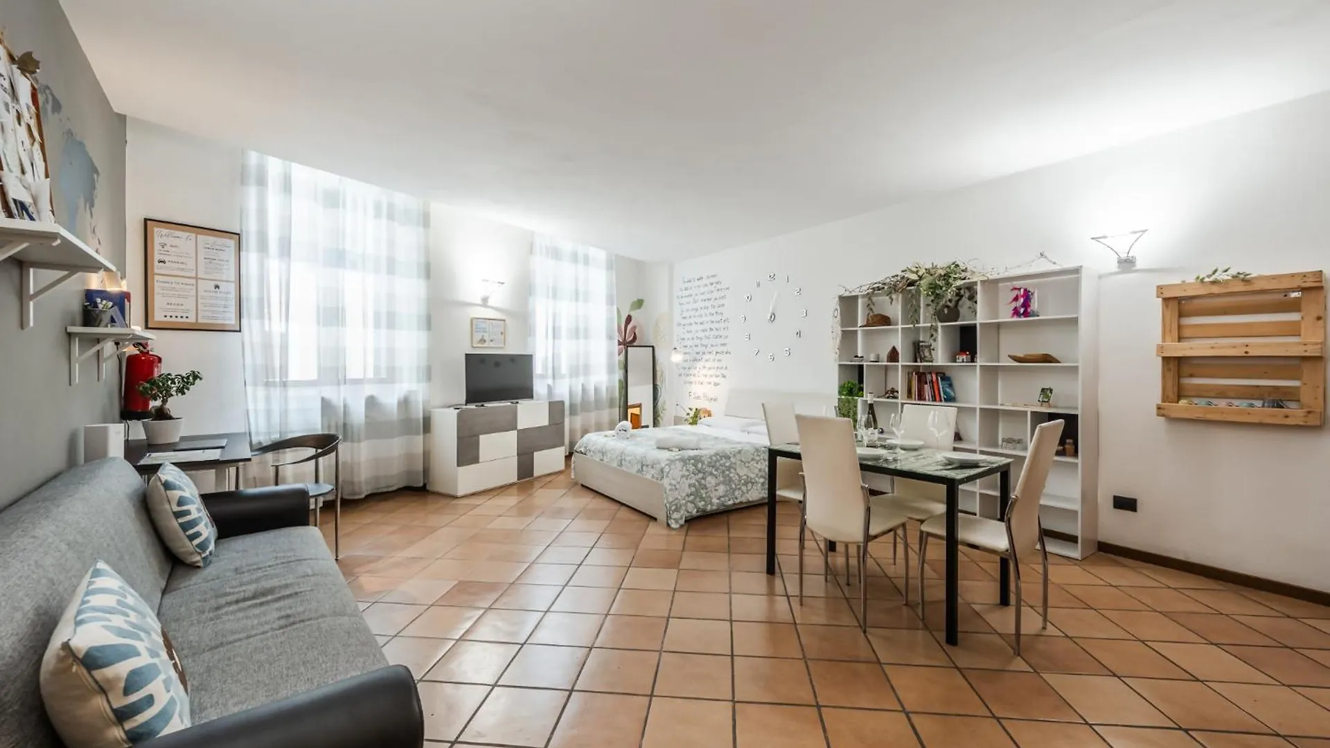 Riverwalk Al Castello Indipendent Apartments فيرونا