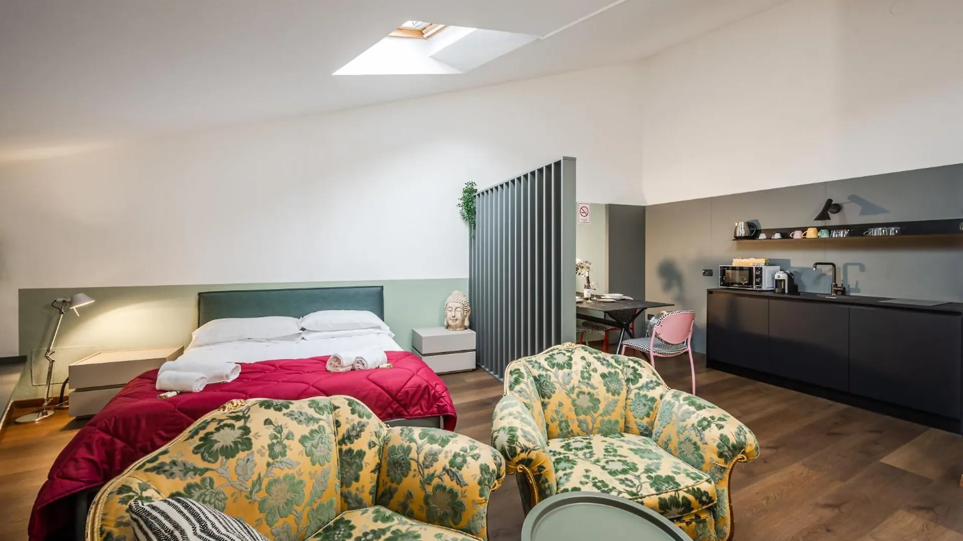 Riverwalk Al Castello Indipendent Apartments Verona 0*,  Italien