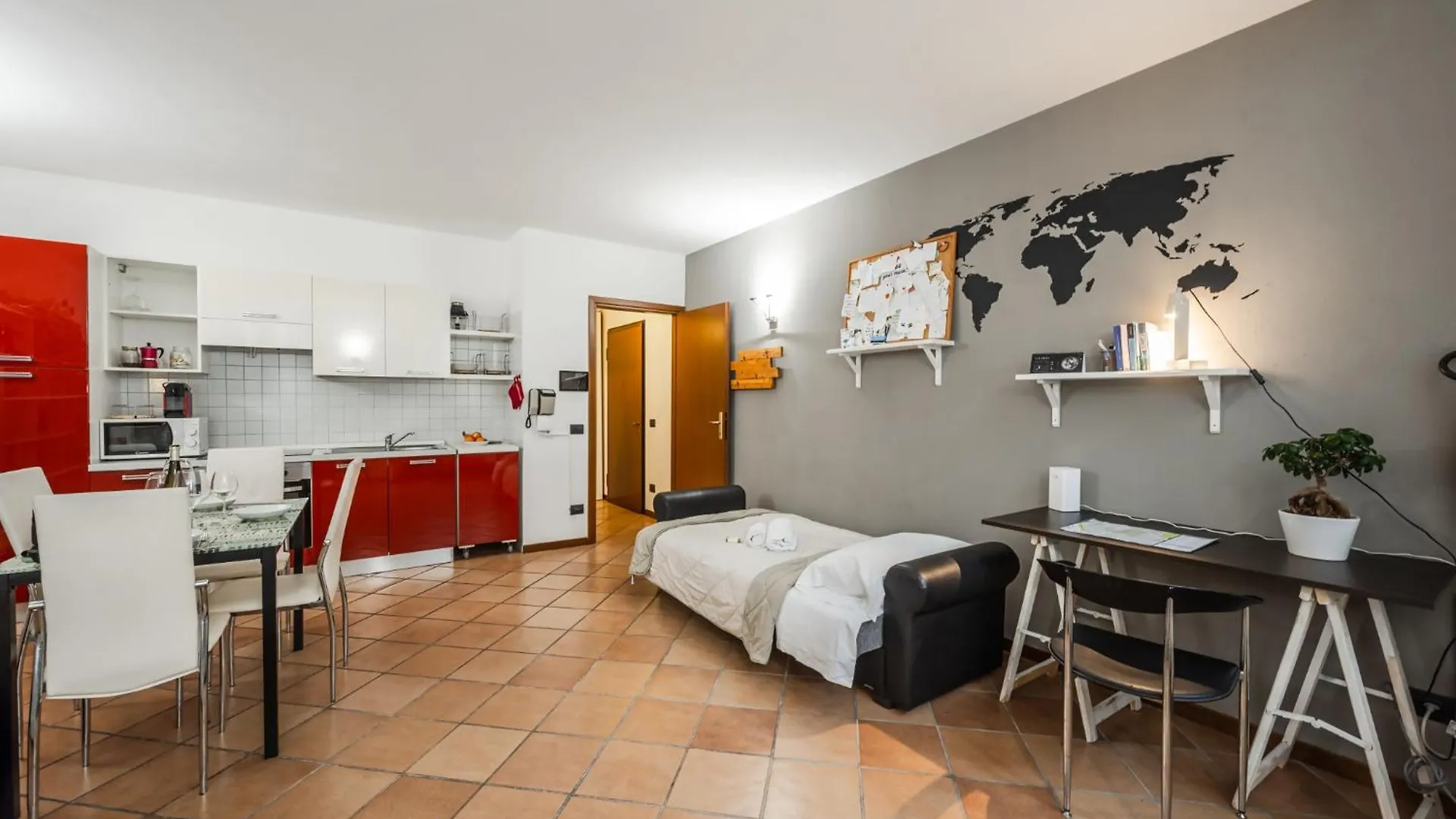 Riverwalk Al Castello Indipendent Apartments Verona 0*,  Italy